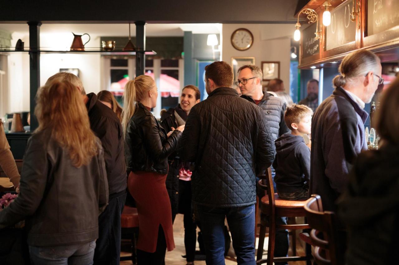 The Three Horseshoes East Worldham Alton  Εξωτερικό φωτογραφία